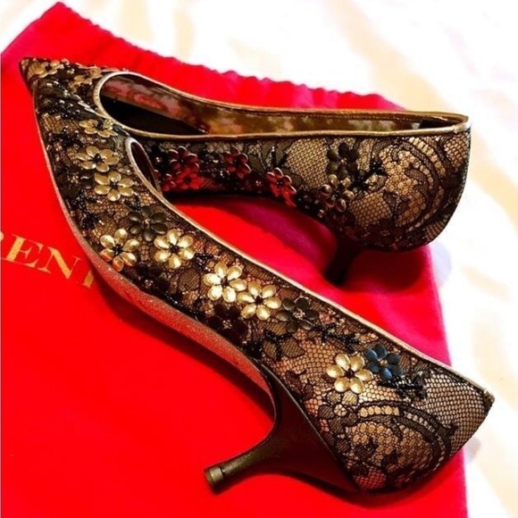 Rene Caovilla Black Gold Calf Flowers Kitten Heels
